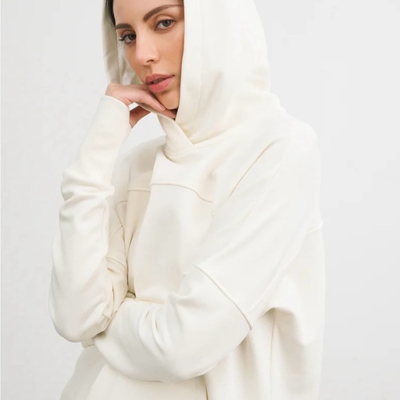 NWOT Marcella NYC Noori Sweatshirt Tunic / Cream / S - Picture 2 of 6